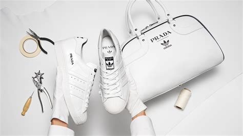 prada adidas prezzo borsa